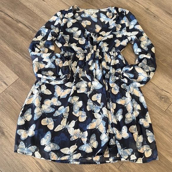 NWOT Almost Famous Juniors/Women’s Dress - Picture 1 of 6